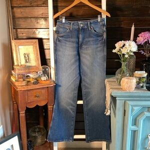 Bootcut Wrangler Jeans